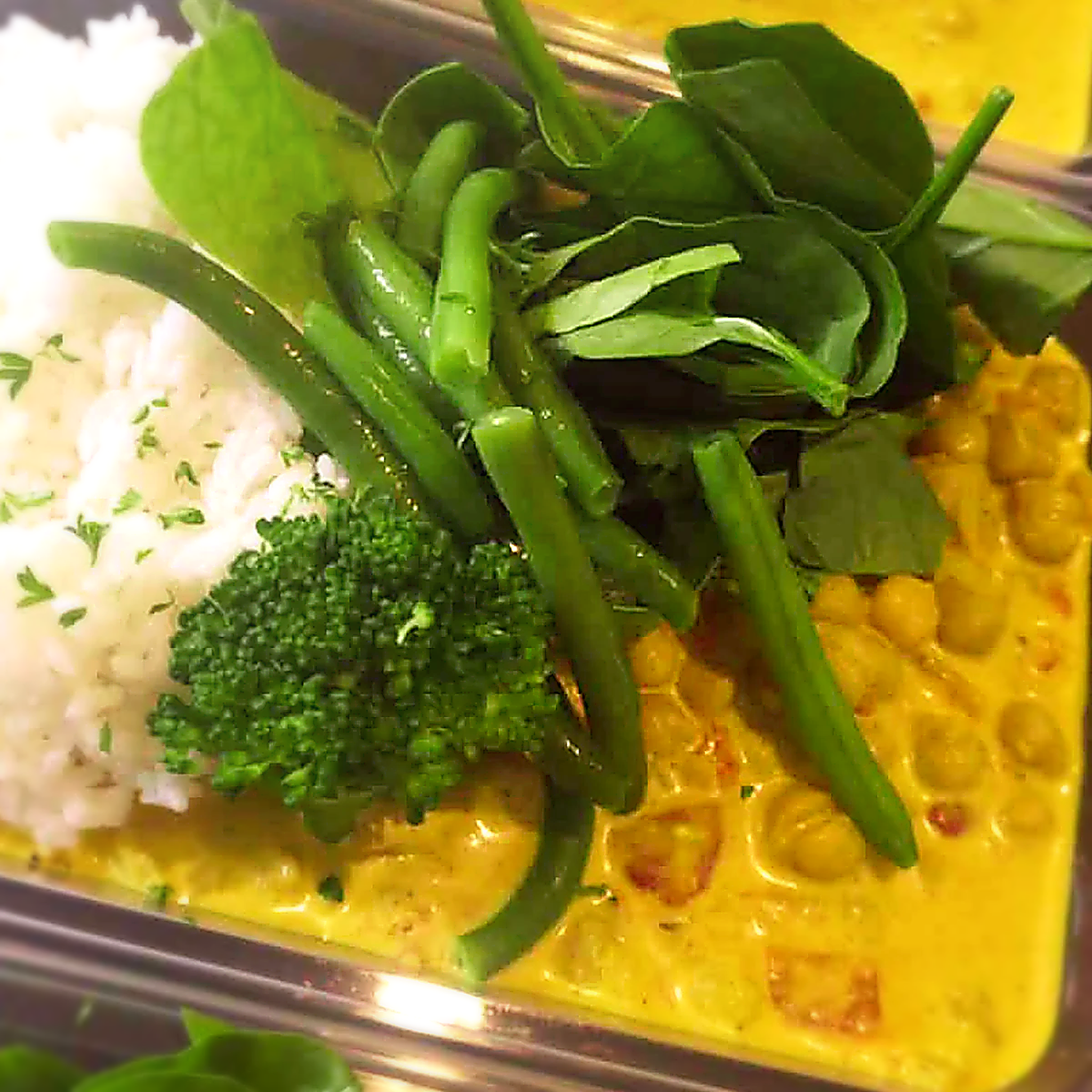 Chickpea & Spinach Curry